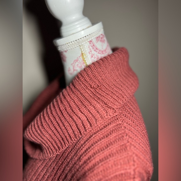 Chunky Knit Sweater Listicle Mauve Cropped Cowl Neck Acrylic size Small - Picture 6 of 11